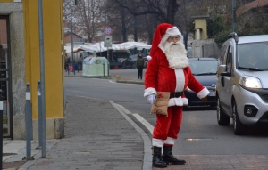 2024.12.07 Inaugurazione presepe e casetta Babbo Natale